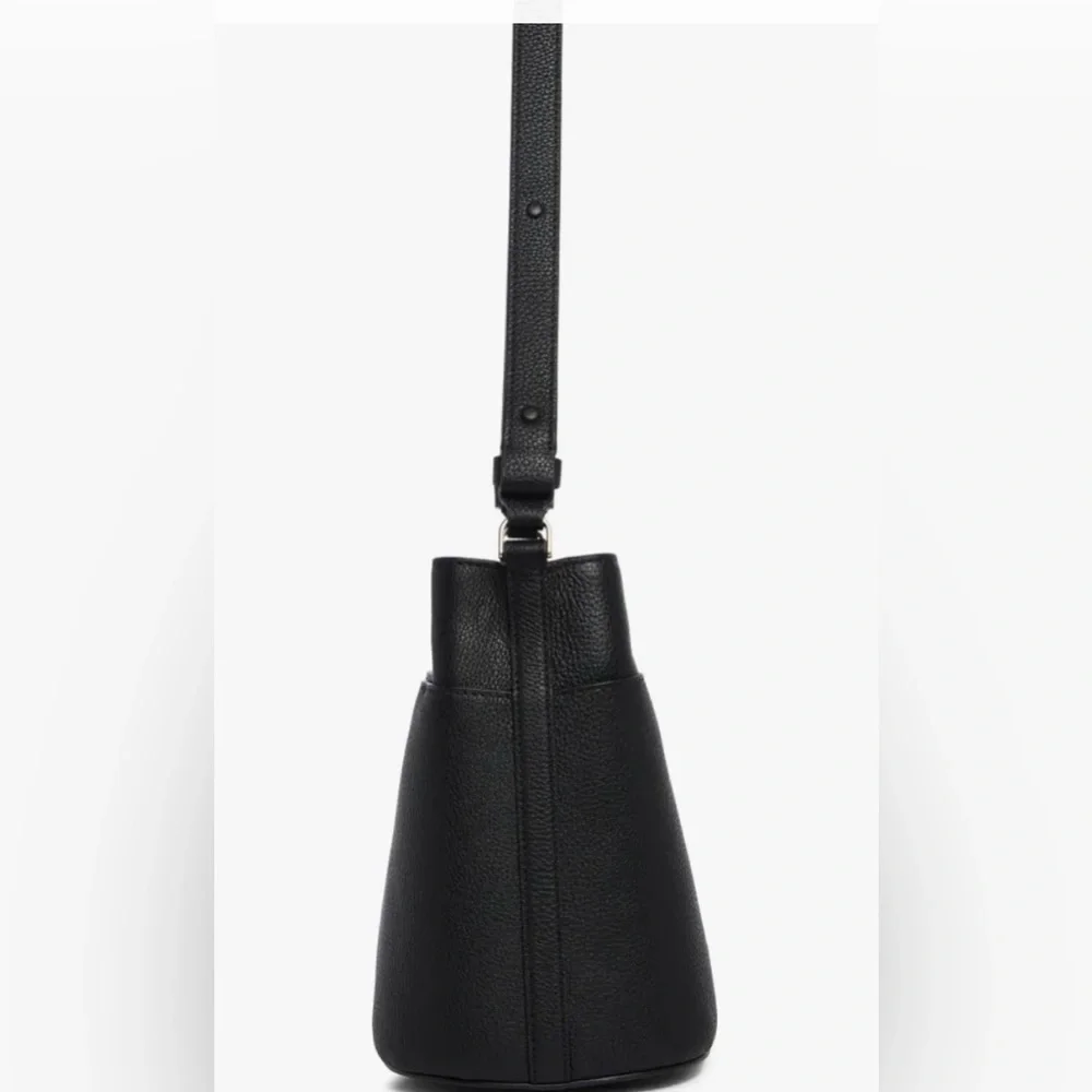 Kate Spade Bucket Bag 
 ***pristine condition - Picture 4 of 12